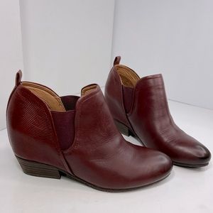 NAYA Felix Hidden Wedge Ankle Bootie